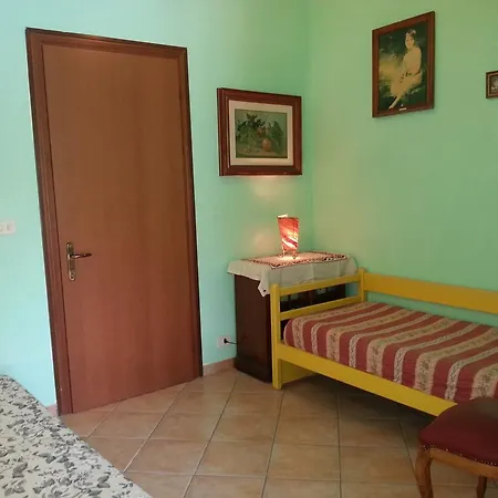 Alojamento de Acomodação e Pequeno-almoço Le Amazzoni Torre Chianca